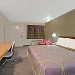 Super 8 Dallas Love Field Market Center